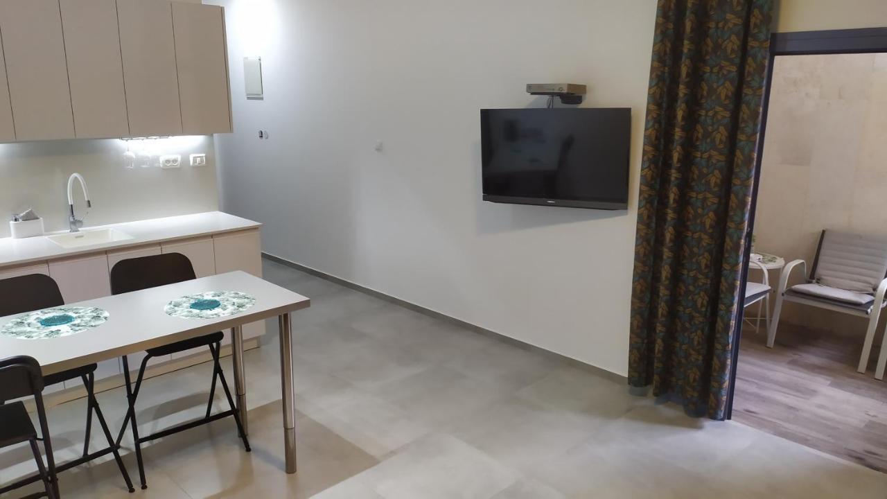On The Sea Apartment Ashkelon